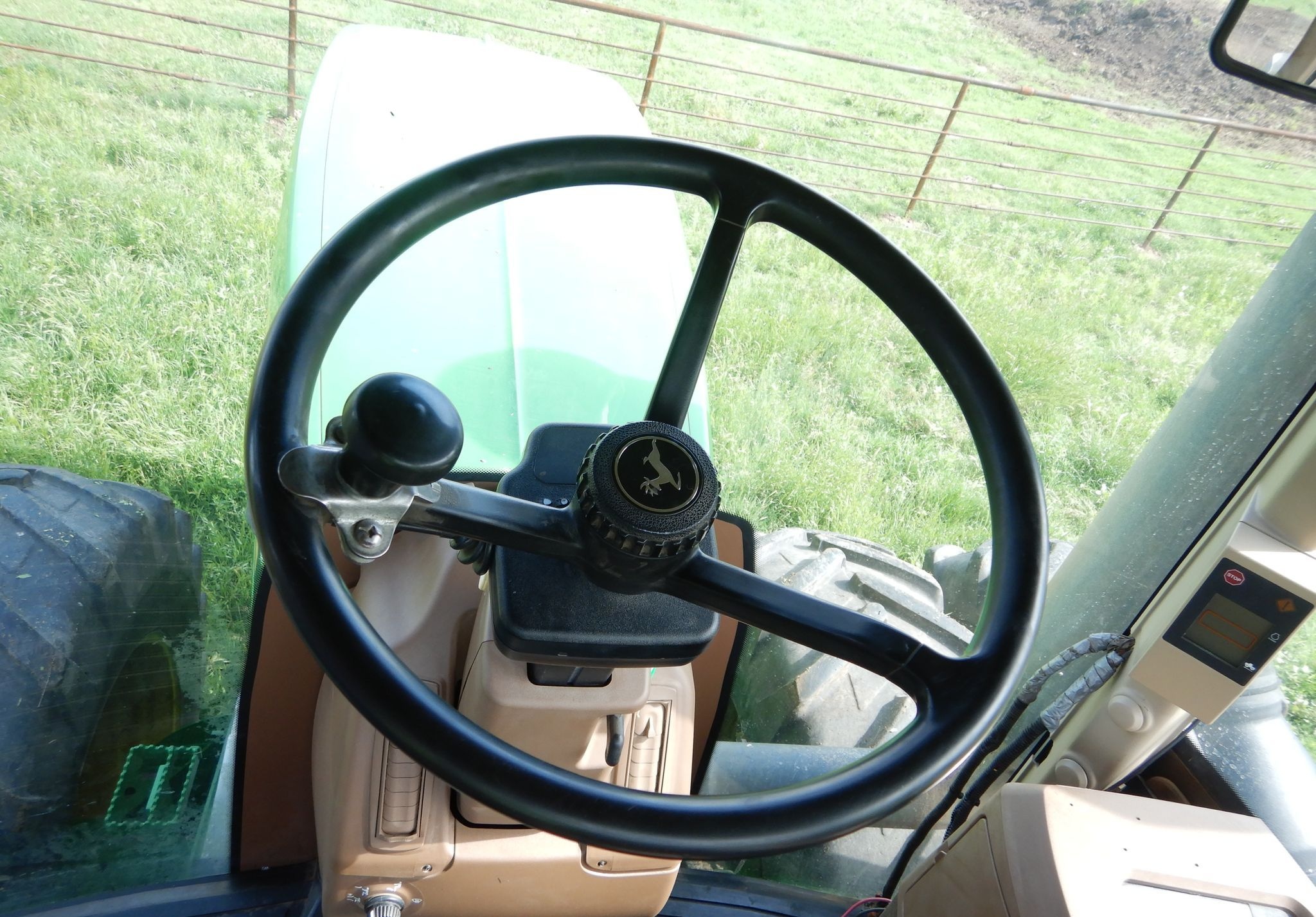 2004 John Deere 9220 4WD - Image 22