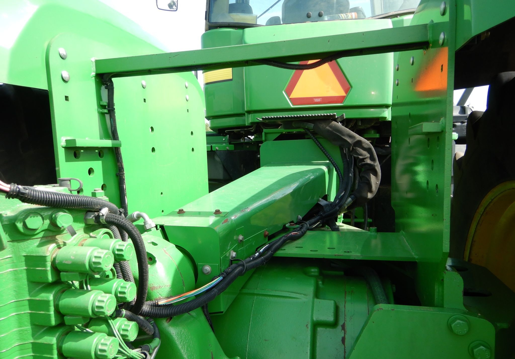2004 John Deere 9220 4WD - Image 65