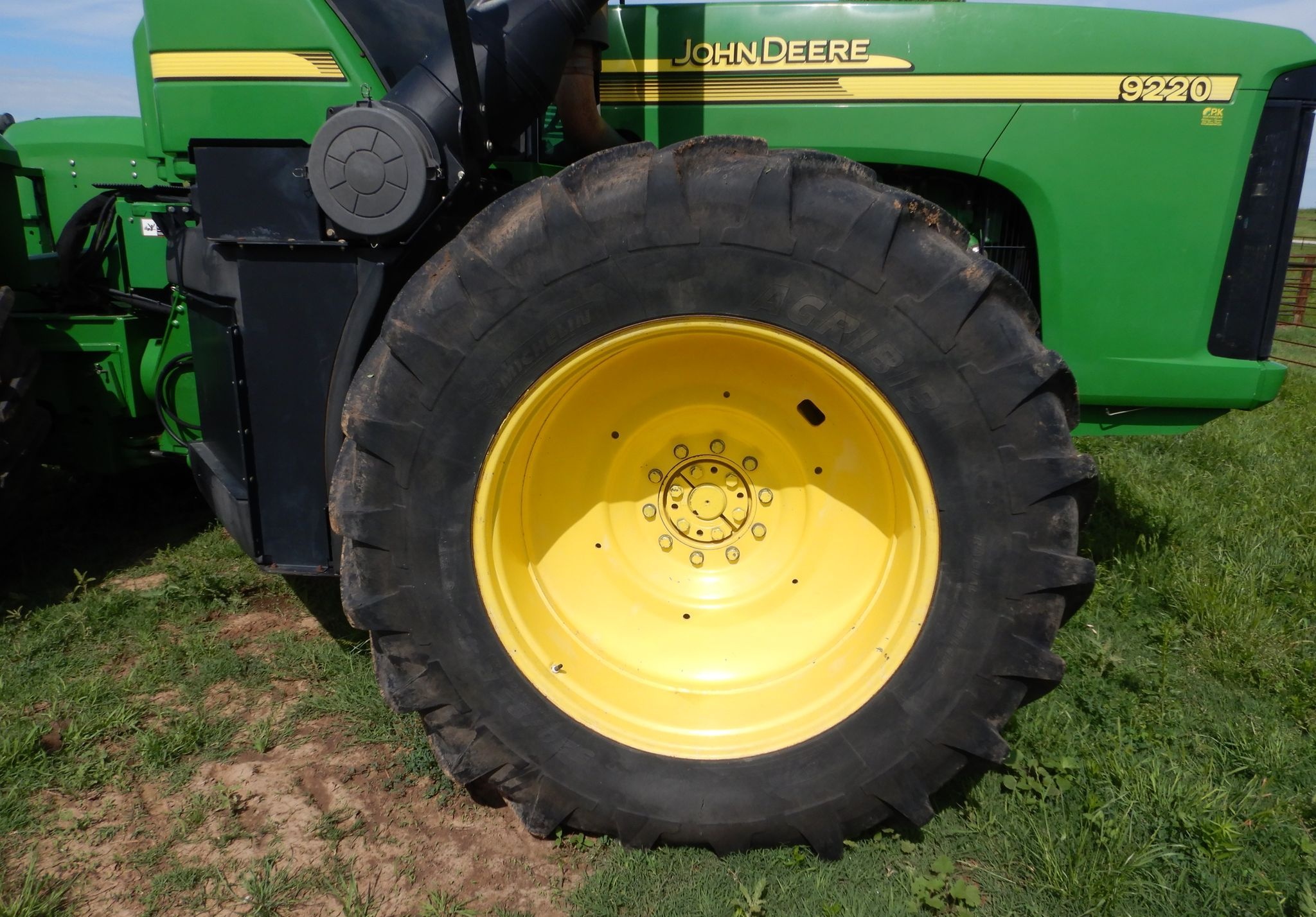 2004 John Deere 9220 4WD - Image 78
