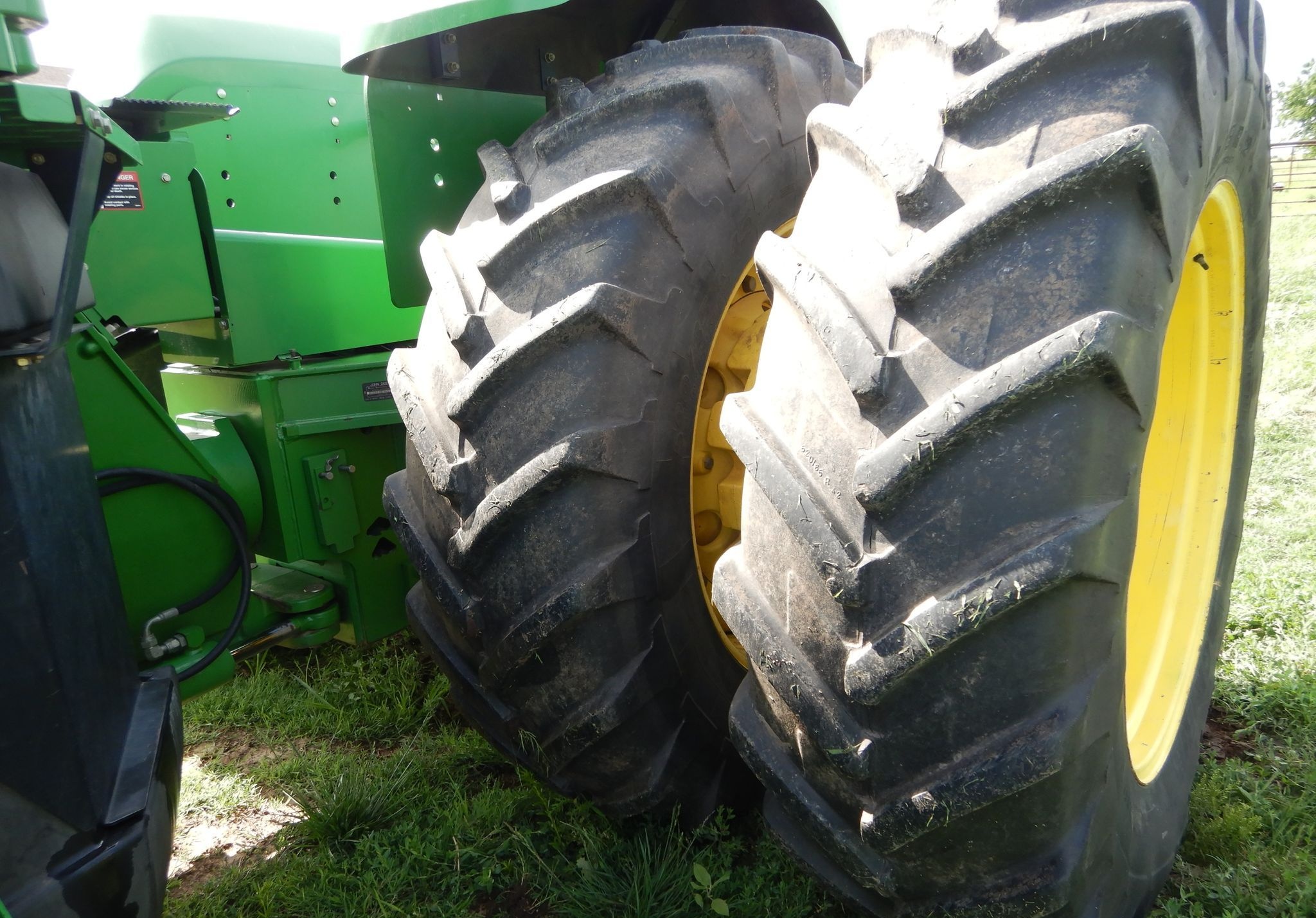 2004 John Deere 9220 4WD - Image 87